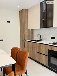 ��������� �������� ³�����, ³�������, �����, �� Forest Home ���� 4