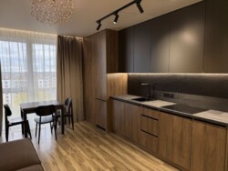 ��������� �������� ³�����, ³�������, �����, �� Central Park ���� 1