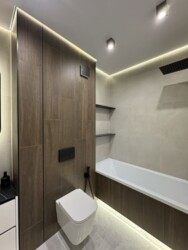 ��������� �������� ³�����, ³�������, ��������, �� Forest Home ���� 18