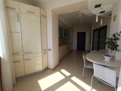 Продам 3к з ремонтом в ЖК “Славний” з неймовірним видом на р.Дніпро фото 8 Продам 3к з ремонтом в ЖК “Славний” з неймовірним видом на р.Дніпро фото 8