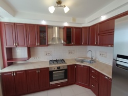 Продам квартиру з ремонтом на вул.Січових Стрільців (Артема) фото 4 Продам квартиру з ремонтом на вул.Січових Стрільців (Артема) фото 4