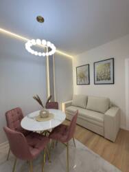 Продам новую квартиру кухня - студия плюс 2 спальни в 66 Жемчужине Кадор ул. Краснова. фото 1 Продам новую квартиру кухня - студия плюс 2 спальни в 66 Жемчужине Кадор ул. Краснова. фото 1