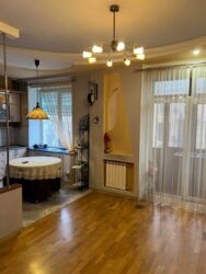 Продам 2-х кімнатну кваритру в центрі! фото 1 Продам 2-х кімнатну кваритру в центрі! фото 1