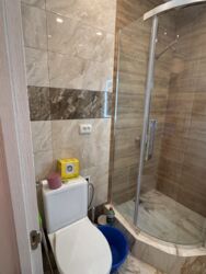 Продам 1 кім. квартиру з ремотом, центр міста фото 2 Продам 1 кім. квартиру з ремотом, центр міста фото 2