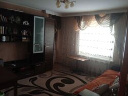 Продам 2 кім. квартиру , р-н Жадова, АТБ фото 3 Продам 2 кім. квартиру , р-н Жадова, АТБ фото 3