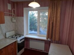 Продам 2 кім. квартиру біля лікарні Ацинус фото 3 Продам 2 кім. квартиру біля лікарні Ацинус фото 3