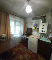 Продається трьохкімнатна квартира, поруч вулиця Соборна фото 4 Продається трьохкімнатна квартира, поруч вулиця Соборна фото 4