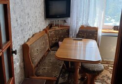 Продам 2 кім. квартиру в Центрі фото 1 Продам 2 кім. квартиру в Центрі фото 1