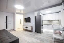 Продам 2 кім. квартиру в Центрі фото 1 Продам 2 кім. квартиру в Центрі фото 1