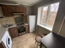 Продам 2 кім. квартиру р-н 5/5 фото 1 Продам 2 кім. квартиру р-н 5/5 фото 1