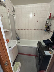 Продам простору 4 кім. квартиру, р-н Новомиколаїввка фото 11 Продам простору 4 кім. квартиру, р-н Новомиколаїввка фото 11