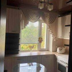 Продам 2 кім. квартиру, р-н Шкільний фото 3 Продам 2 кім. квартиру, р-н Шкільний фото 3