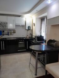 Продам 3 кім. квартиру у Цетрі фото 2 Продам 3 кім. квартиру у Цетрі фото 2