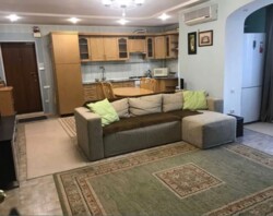 Продам 4-х кімнатну квартиру фото 1 Продам 4-х кімнатну квартиру фото 1