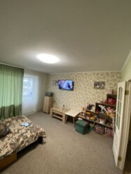 Продам простору 3 кім. квартиру , р-н Ковалівка фото 1 Продам простору 3 кім. квартиру , р-н Ковалівка фото 1