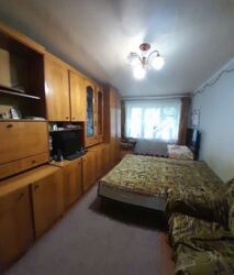 Продається трьохкімнатна квартира, поруч вулиця Соборна фото 1 Продається трьохкімнатна квартира, поруч вулиця Соборна фото 1