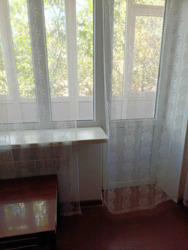 Продам двокімнатну квартиру в центрі міста на 3-му поверсі. фото 2 Продам двокімнатну квартиру в центрі міста на 3-му поверсі. фото 2