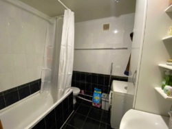 Продам 4 кім. квартру, р-н 5/5 фото 7 Продам 4 кім. квартру, р-н 5/5 фото 7