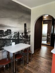 Продається простора та затишна 1-кімнатна квартира, район Шкільний, фото 1 Продається простора та затишна 1-кімнатна квартира, район Шкільний, фото 1