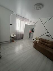 Продам 2 кім. квартиру, р-н Новомиколаївка фото 3 Продам 2 кім. квартиру, р-н Новомиколаївка фото 3