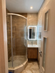 Продам 1 кім. квартиру з ремотом, центр міста фото 1 Продам 1 кім. квартиру з ремотом, центр міста фото 1