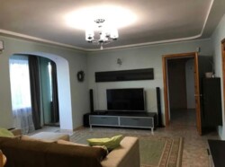 Продам 4-х кімнатну квартиру фото 3 Продам 4-х кімнатну квартиру фото 3