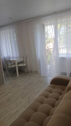 Продам 2 кім. квартиру з новим ремонтом, меблями, технікой фото 1 Продам 2 кім. квартиру з новим ремонтом, меблями, технікой фото 1