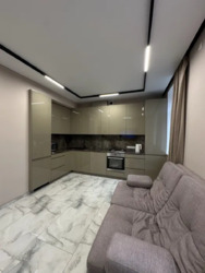 Продам 3 кім. квартиру в центрі міста фото 2 Продам 3 кім. квартиру в центрі міста фото 2