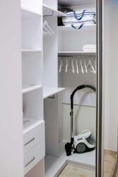 Продам 2 кім. квартиру вцентрі міста фото 3 Продам 2 кім. квартиру вцентрі міста фото 3