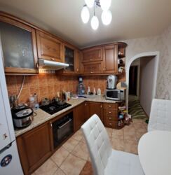 Продам 2 кім. квартиру на Ковалівці, меблі, техніка фото 3 Продам 2 кім. квартиру на Ковалівці, меблі, техніка фото 3