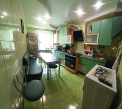 Продам 2-кімнатну квартиру в р-ні ст. Автовокзалу фото 1 Продам 2-кімнатну квартиру в р-ні ст. Автовокзалу фото 1