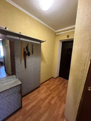 Продам двокімнатну квартиру в центрі міста на 3-му поверсі. фото 4 Продам двокімнатну квартиру в центрі міста на 3-му поверсі. фото 4