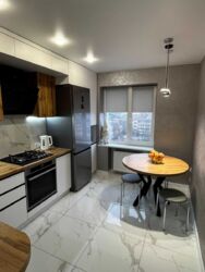 Продам 2 кім. квартиру р-н 5/5 фото 3 Продам 2 кім. квартиру р-н 5/5 фото 3