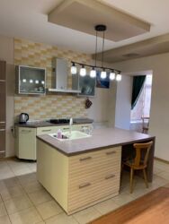 Продам 2 кім. квартиру в Центрі фото 1 Продам 2 кім. квартиру в Центрі фото 1