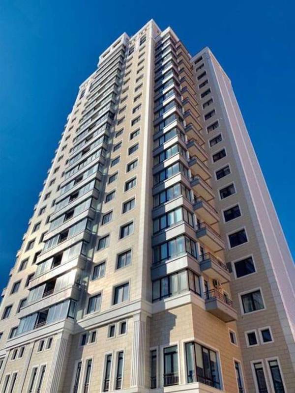 Продажа стетлой, видовой квартиры 5-к 220 м2 Киев, Печерский, ул. Деловая, 4. фото 1 Продажа стетлой, видовой квартиры 5-к 220 м2 Киев, Печерский, ул. Деловая, 4. фото 1