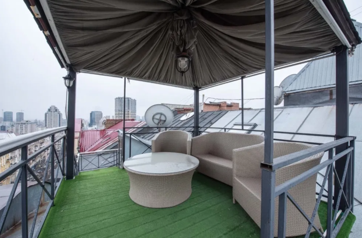 Продажа огромной квартиры 5к (250 м2) на Антоновича 8.Центр,Площадь Льва фото 1 Продажа огромной квартиры 5к (250 м2) на Антоновича 8.Центр,Площадь Льва фото 1
