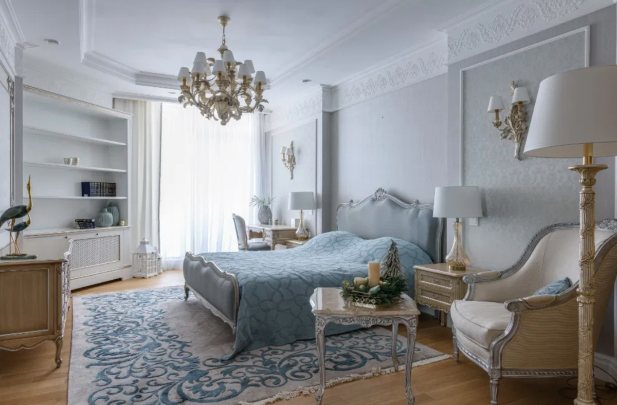 ,  11  Dimond Hill,    2020  1