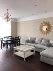  ,18  'Riviera Riverside'. . .  .  2