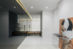  4-    Diplomat Hall  2