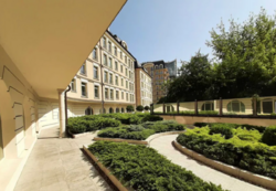  !  5 . . 4  Renaissance Residence  4
