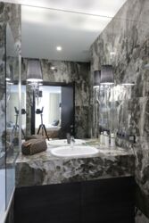  TARYAN Towers,    II . ( ), 12  9