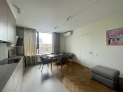 Tetris Hall. 76 ..  1