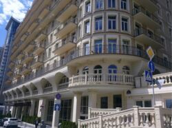  3- (144 2)      Renaissance Residence, .  10  15
