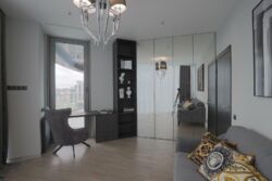  TARYAN Towers,    II . ( ), 12  10