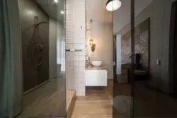   , , - . (), 21, .    18