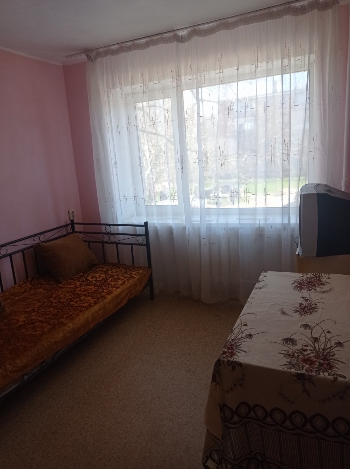 Продам комнату в коммунальной квартире возле моря фото 1 Продам комнату в коммунальной квартире возле моря фото 1