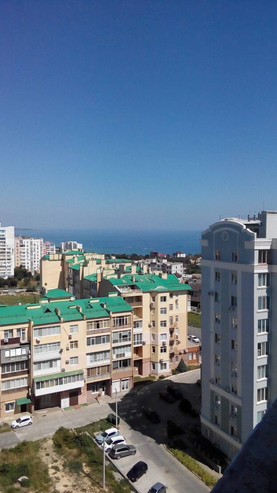 Продам трехкомнатную квартиру у моря фото 1 Продам трехкомнатную квартиру у моря фото 1