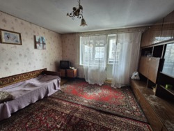 Чотирьохкімнатна квартира за привабливою ціною фото 1 Чотирьохкімнатна квартира за привабливою ціною фото 1