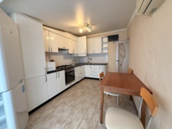 Двокімнатна квартира з ремонтом у АББО фото 1 Двокімнатна квартира з ремонтом у АББО фото 1