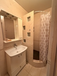 Двокімнатна квартира з ремонтом у АББО фото 6 Двокімнатна квартира з ремонтом у АББО фото 6